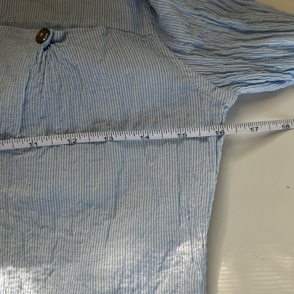 7 For All Mankind Button Down Shirt Size XS - Picture 4 of 8